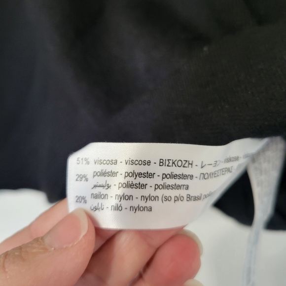 ZARA Black Mini Knit Jumper Dress with Gold Accent Zip Size Medium - Picture 9 of 9